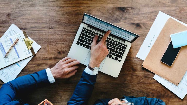 Utilize Notícias Como Oportunidades Para Gancho em Vendas